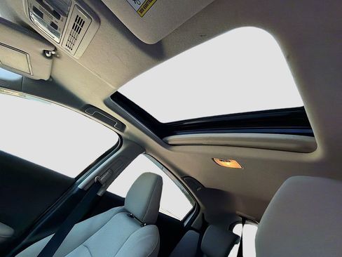 Used 2021 Honda HR-V EX image 21