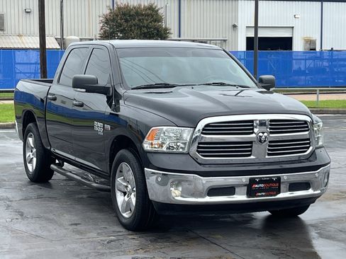 Used 2019 RAM 1500 Lone Star RWD image 3