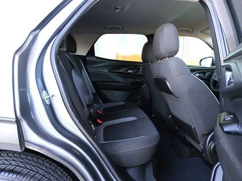 Used 2022 Chevrolet TrailBlazer LT image 28