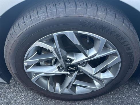 Used 2023 Hyundai Sonata SEL FWD image 6