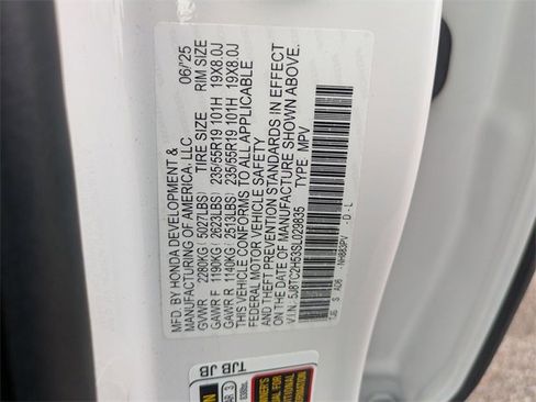 Certified 2025 Acura RDX w/ Technology Package image 30