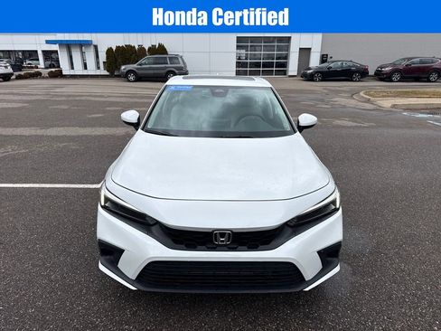 Certified 2024 Honda Civic EX-L image 3
