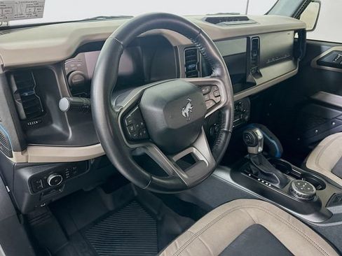 Used 2022 Ford Bronco Wildtrak AWD/4WD image 11
