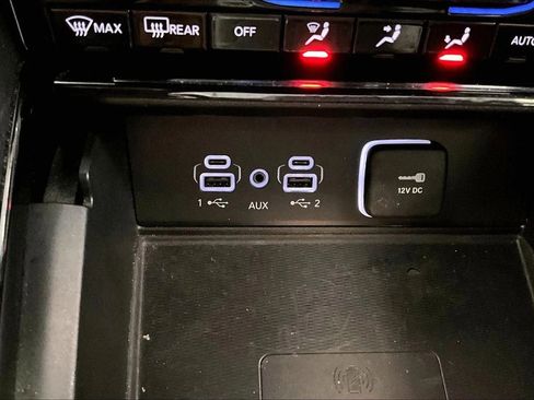 Used 2023 Jeep Grand Cherokee L Altitude image 32