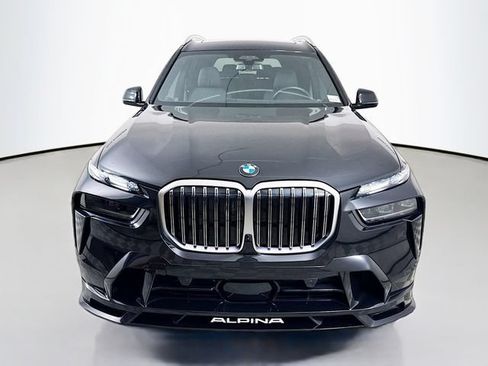 Used 2024 BMW ALPINA XB7 AWD/4WD image 2