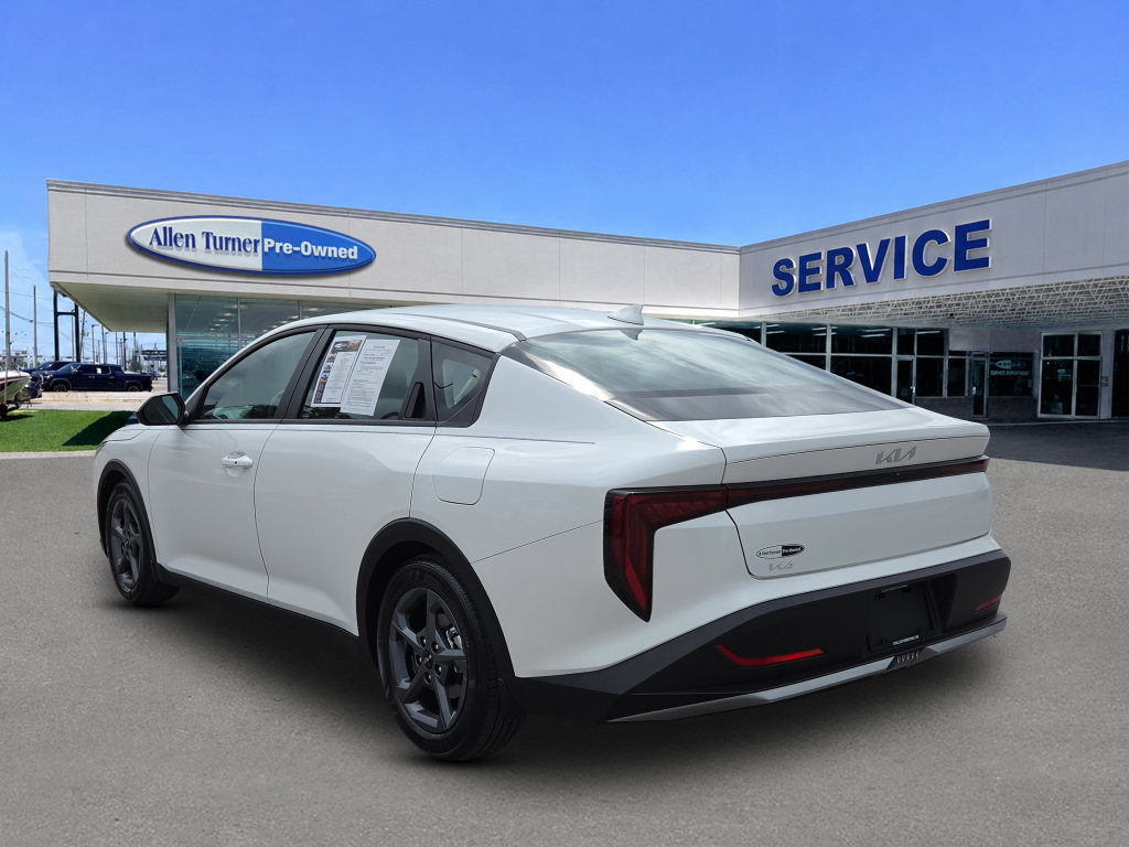 Used 2026 Kia K4 FWD image 6