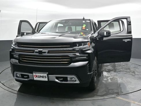 Used 2021 Chevrolet Silverado 1500 High Country image 51