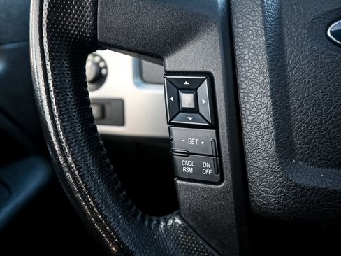 Used 2014 Ford F150 Raptor w/ Equipment Group 801A Luxury image 19