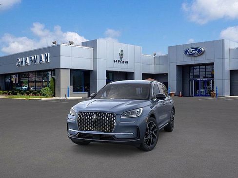 New 2026 Lincoln Corsair Reserve image 2