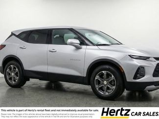 Used 2025 Chevrolet Blazer LT video 1