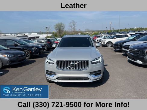 Used 2024 Volvo XC90 B5 Plus AWD/4WD image 2