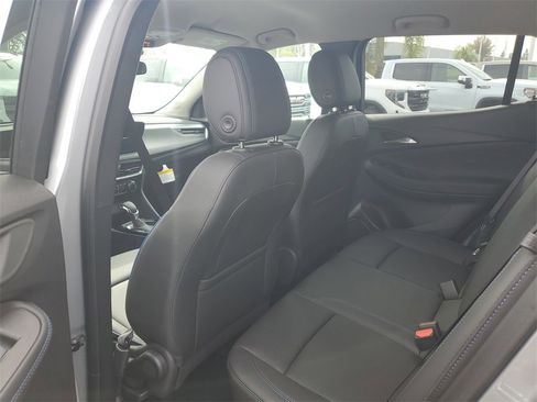 New 2026 Buick Encore GX Sport Touring image 9