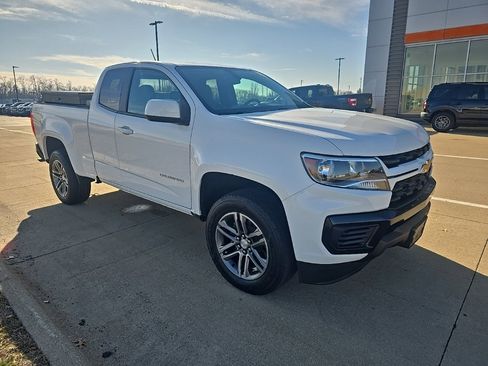 Used 2021 Chevrolet Colorado W/T w/ Custom Special Edition image 2