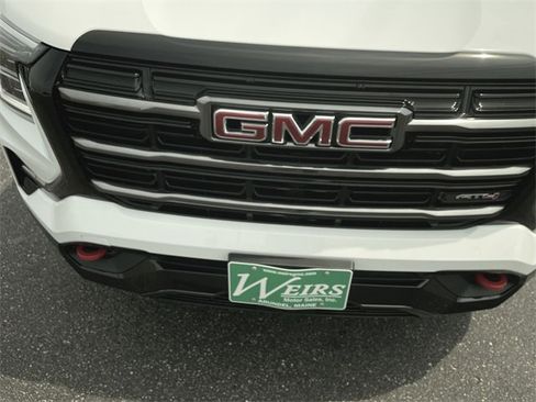 New 2026 GMC Terrain AT4 w/ Convenience Package III image 31