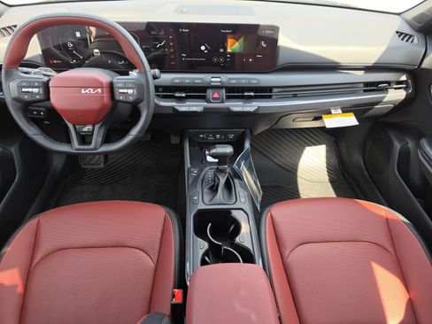 New 2026 Kia K4 GT-Line w/ GT-Line Premium Package FWD image 6