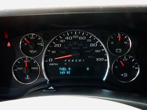 Used 2025 Chevrolet Express 3500 LT w/ LT Preferred Equipment Group RWD image 19