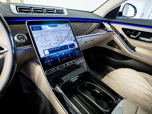 Used 2024 Mercedes-Benz S 580 4MATIC Sedan image 47