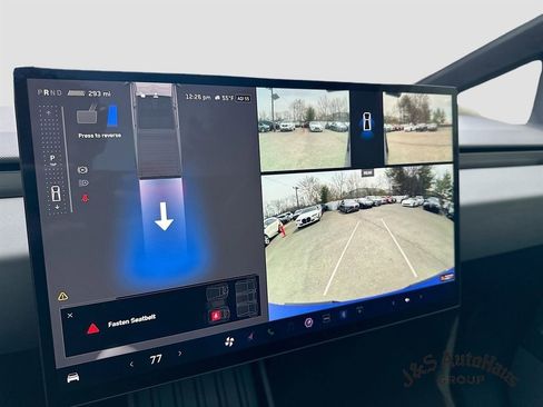 Used 2024 Tesla Cybertruck AWD Crew Cab image 20