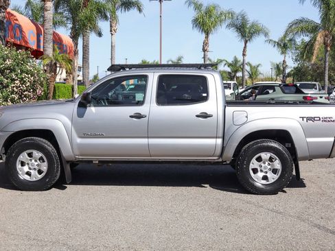 Used 2014 Toyota Tacoma 4x4 Double Cab w/ TRD Off-Road Package image 5
