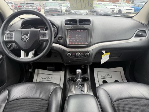 Used 2015 Dodge Journey Crossroad w/ Flexible Seating Group image 14