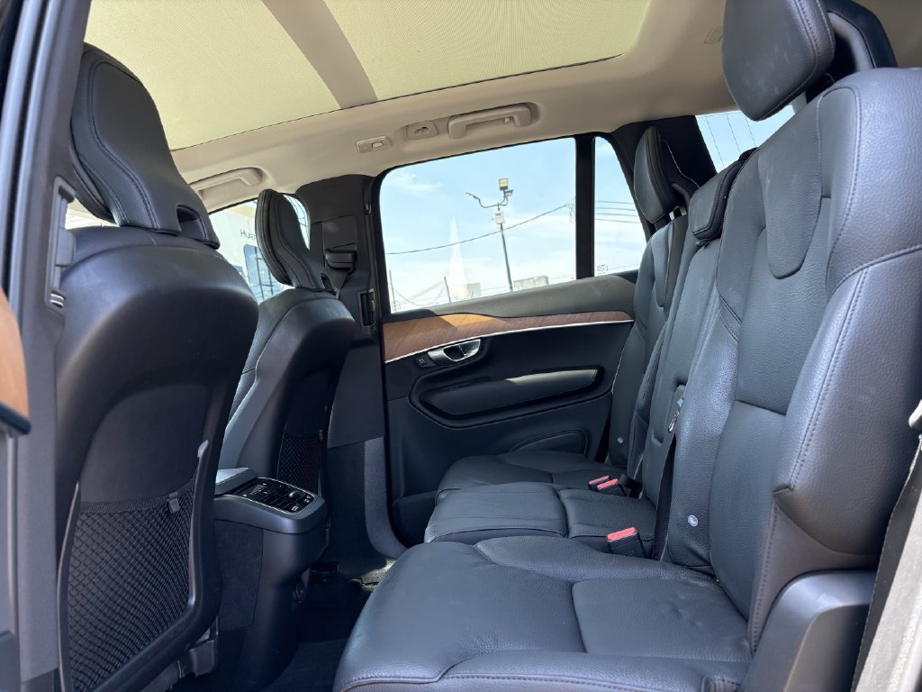 Used 2024 Volvo XC90 B5 Plus w/ Protection Package Premier AWD/4WD image 25