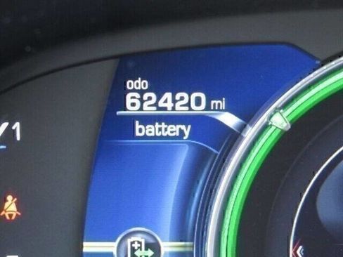 Used 2014 Cadillac ELR w/ Luxury Package image 13