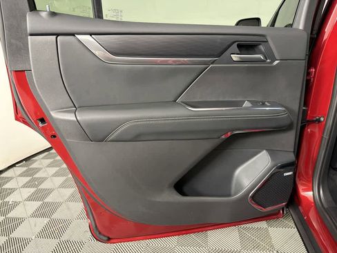 New 2026 GMC Acadia Elevation image 41