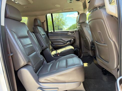 Used 2016 GMC Yukon XL Denali w/ Open Road Package AWD/4WD image 19