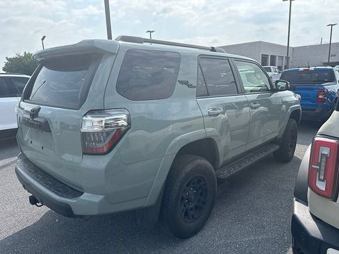 Used 2023 Toyota 4Runner TRD Off-Road Premium w/ Off Road Premium Plus Package AWD/4WD image 4