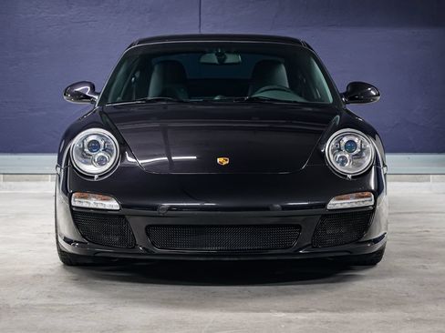 Used 2009 Porsche 911 Carrera 4S AWD/4WD image 5