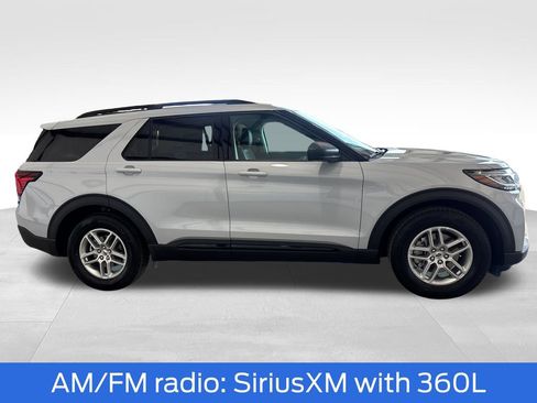 New 2026 Ford Explorer Active w/ Active Comfort Package RWD image 8