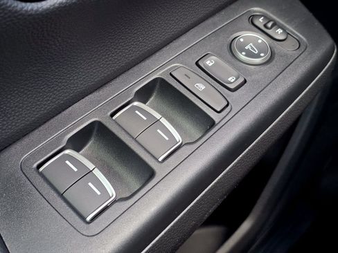 Certified 2026 Honda CR-V EX-L image 33