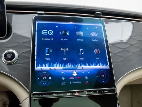 Used 2022 Mercedes-Benz EQS 450+ 450 image 24