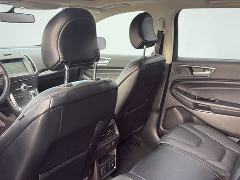Used 2017 Ford Edge Titanium w/ Equipment Group 301A image 31