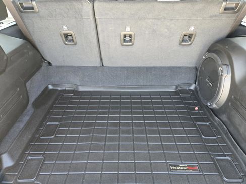 Used 2024 Jeep Wrangler Unlimited Rubicon 4xe image 40