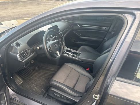Used 2019 Honda Accord Sport image 5