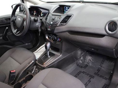 Used 2014 Ford Fiesta S FWD image 19