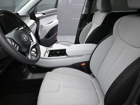 Used 2025 Hyundai Palisade SE image 10