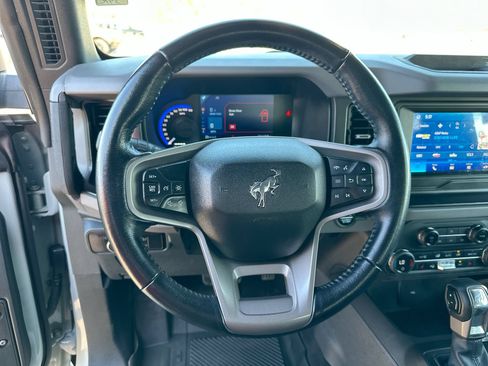 Used 2023 Ford Bronco Big Bend AWD/4WD image 14