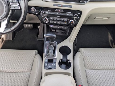 Used 2020 Kia Sportage EX w/ Option Group 15 image 19