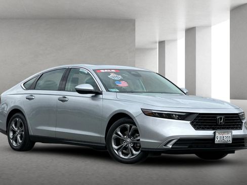 Used 2024 Honda Accord EX image 2