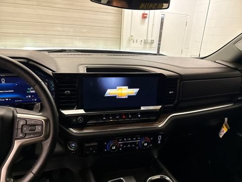 Used 2024 Chevrolet Silverado 1500 RST w/ All Star Edition Plus AWD/4WD image 13