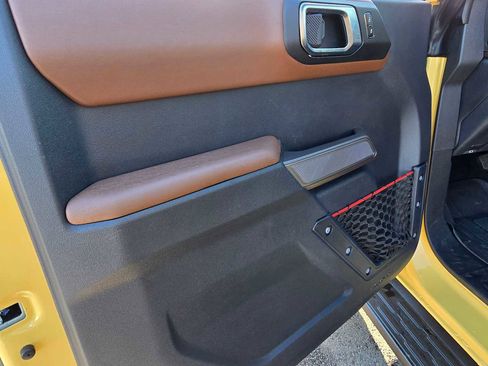 Used 2023 Ford Bronco Heritage Edition image 20