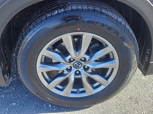 Used 2019 MAZDA CX-9 Touring w/ Touring Premium Package image 28