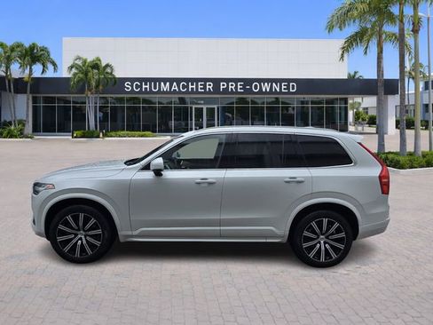 Used 2023 Volvo XC90 B6 Core AWD/4WD image 4