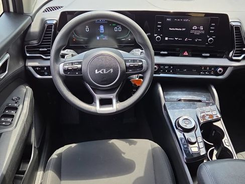 Used 2023 Kia Sportage LX FWD image 14