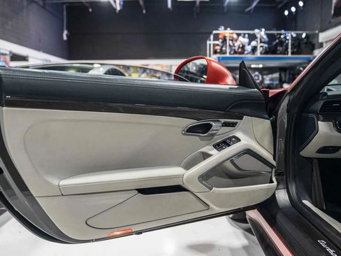 Used 2017 Porsche 911 Turbo S AWD/4WD image 16