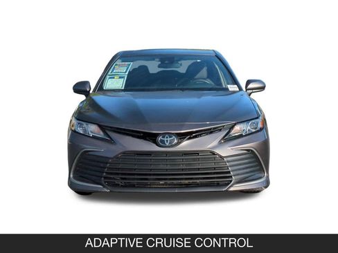 Used 2023 Toyota Camry LE FWD image 4