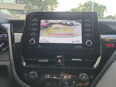 Used 2023 Toyota Camry SE FWD image 21