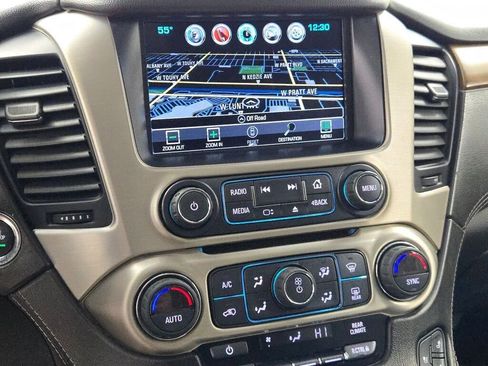 Used 2020 GMC Yukon XL Denali w/ Denali Ultimate Package image 34